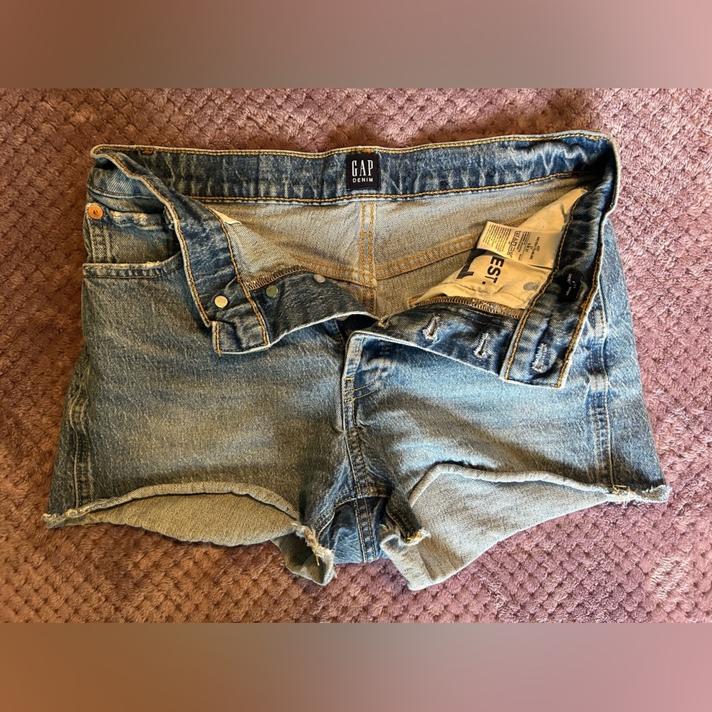 Gap Cheeky Shorts